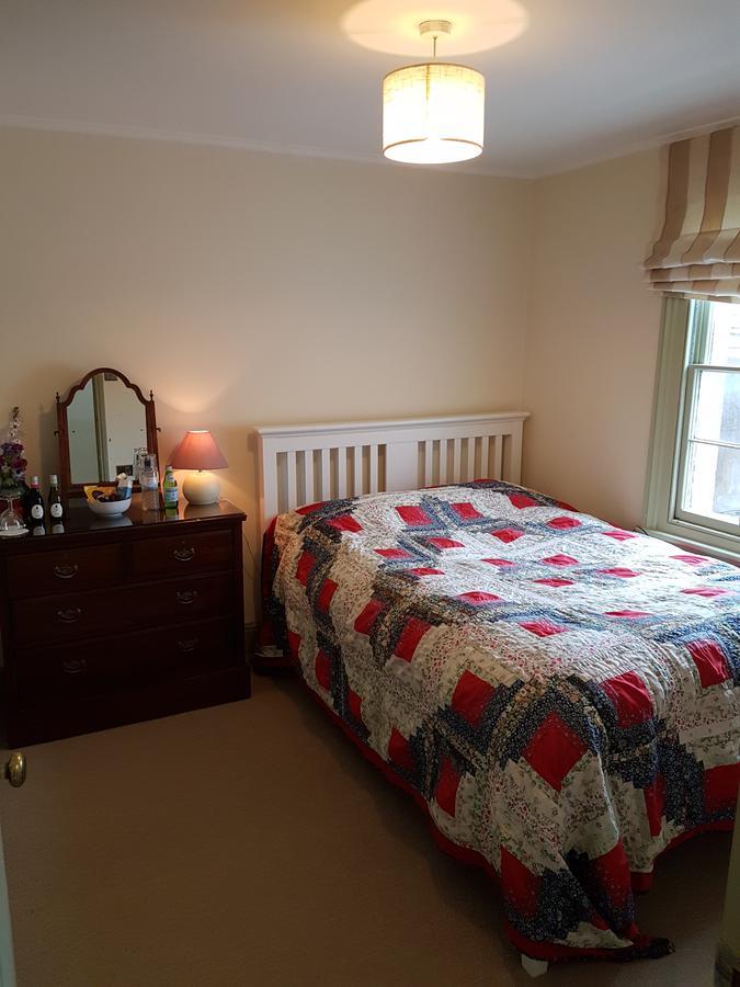Hôtel 6 Suffolk Parade à Cheltenham Extérieur photo